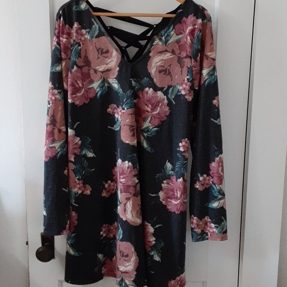By & By Floral Tunic Dress XXL